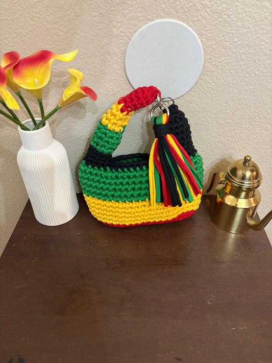 Original size Crocheted Motherland “2 Chain” purse