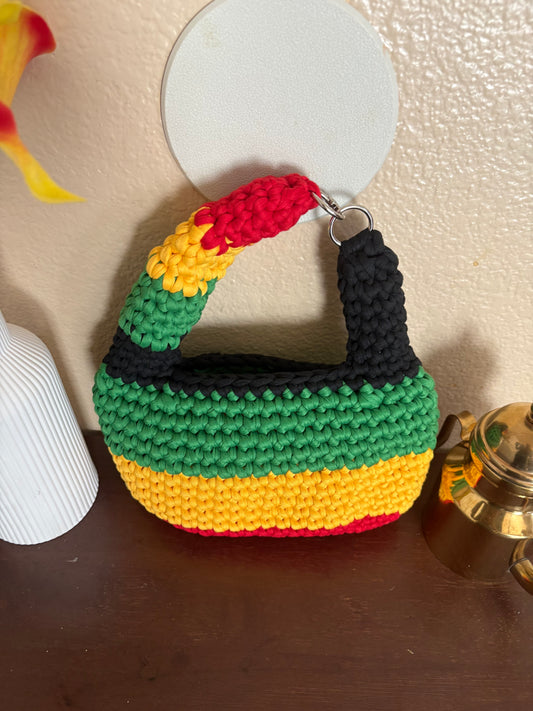 Original size Crocheted Motherland “2 Chain” purse